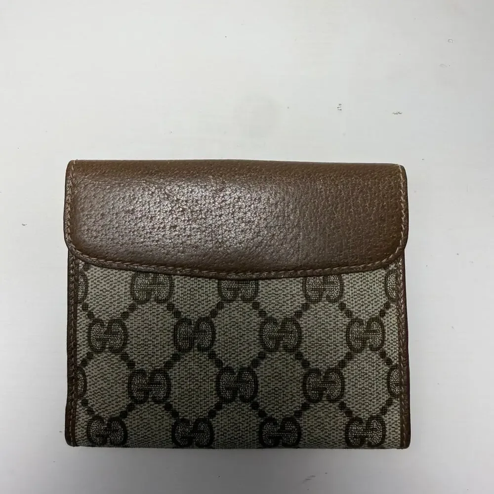 Gucci vintage brown